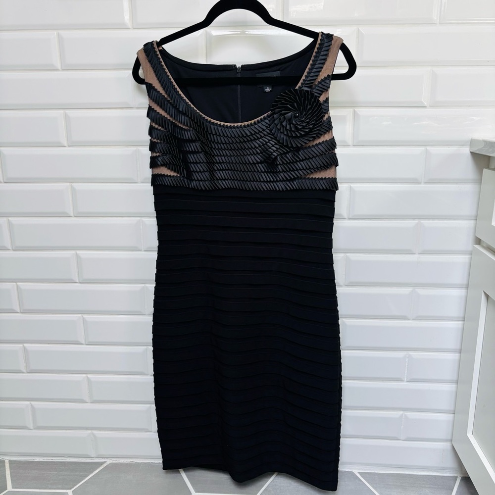 Women’s 12 Adrianna Papell Black Bodycon Cocktail Dress